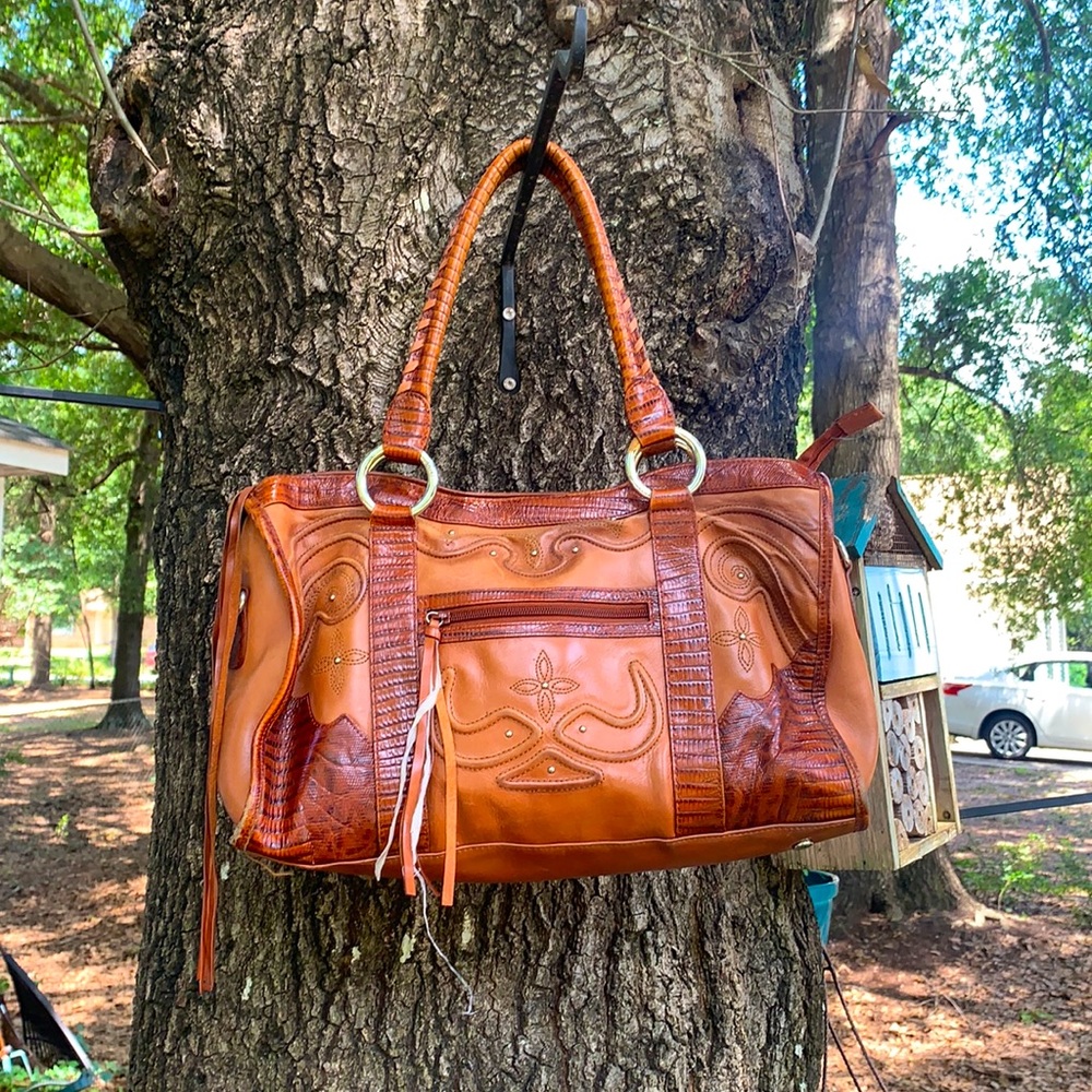 Ariat purse
